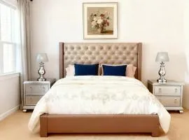 Elegant King Suite Room in villa -Private Bath-5 Star Resort-Pool-SPA-Disney-Club-Water Park