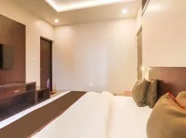 Super Townhouse Amaraa Farms Near LuLu Hypermarket