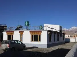 Mankhar Residence Hanle