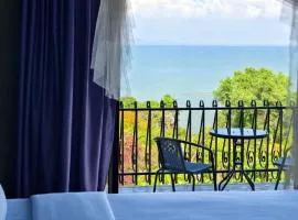 VELAMUNDi INN Batu Ferringhi