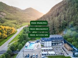 Carpentiere Arena, Hotel in Răşinari