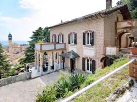 Villa Nagi - Lake Como Luxury Aparthotel, hotel ad Albavilla