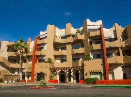 Marina Cabo Plaza Town & Beach Condos, hotel Puerto Paraiso bevásárlóközpont környékén Cabo San Lucasban