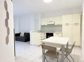 SE214 - Senigallia, comodo bilocale vicino al centro con corte esclusiva