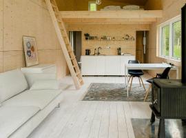 Timeless Home With Nature At Your Doorstep, khách sạn ở Arvika