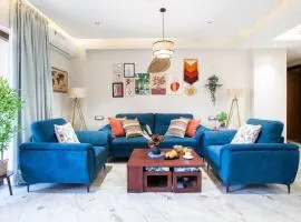 AKD Home 2 BHK Apartment with Pool Gym Candolim