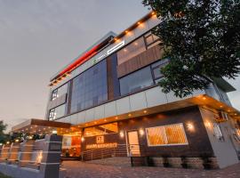 Treebo Amigos Residency