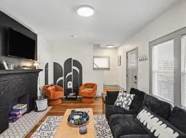 2 Bedroom Home - Posh Princeton Pad