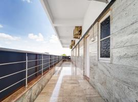 Hotel O PRM Classic Lodge، فندق في إرود