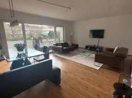 Ruhige, zentrale 90 qm Ferienwohnung in Bad Salzuflen - Parkplatz inklusive