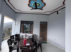 Sunrise hotel, viešbutis mieste Sari