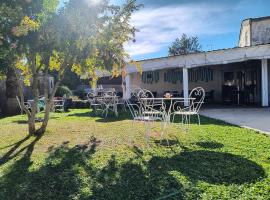 Hôtel Bar Restaurant La Marie Galante, ξενοδοχείο σε Saint-Georges-dʼOleron