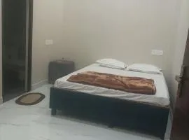 आदिनाथ गेस्ट हाउस