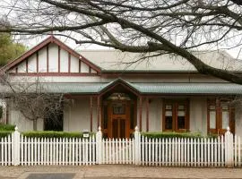 Spacious Guest Suite in Maylands, Adelaide