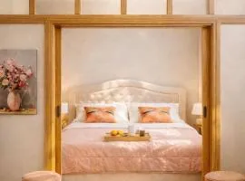 Colosseum window 1800-Romantic apartment Rome