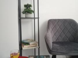 Całoroczny Apartament u Grzegorza, hôtel à Lidzbark