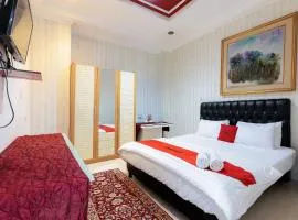 RedDoorz Plus @ Guntur Raya Setiabudi