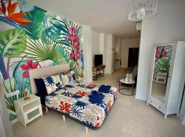 Glamour Suite1 next to Plaza de España