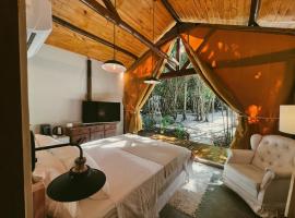 Tenda na Mata Piscina & Café da Manhã, Hotel in Pipa