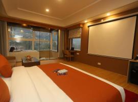 The Udit By West Western - Central Heated and Air Cooled - River View & Roof Top cafe & Bar, hotel a Kasol