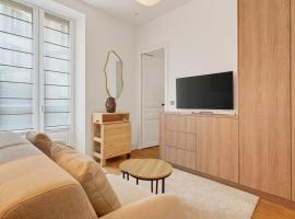 Modern apartment near subway, hótel í Saint-Mandé