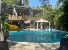 Hostel El Chiringuito - Casa Campestre Minca