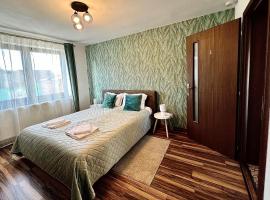 S-HOUSE Apartament 2 dormitoare Parcare privată Lângă Sibiu, hotel em Avrig