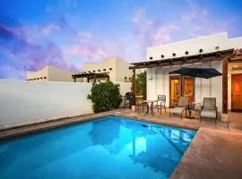 Stylish 3BD home in La Quinta Cove with a Private Pool and Jacuzzi