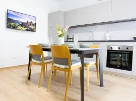 Moderno Bilocale Con Parcheggio Privato