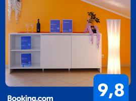 Andrea's House, hotel a Locri