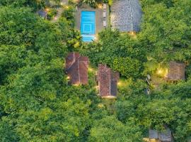 Le Eden Premium Wayanad Pool Resort, hotel en Sultan Bathery