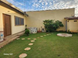 Votre maison privée à Cotonou, jardin, terrasse, et liberté totale, Hotel in Cotonou