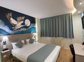 Viesnīca Hôtel Continental pilsētā Vjerzona