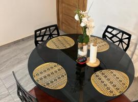 Résidence ERIOLA โรงแรมในKika