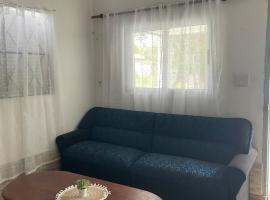 casa para 3 personas en Balneario La Tuna, hotel i Araminda