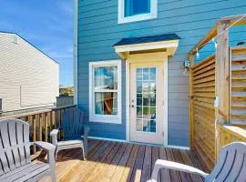 Bogue Banks Beauty - Unit B:Updated two-story townhouse, furnished porch