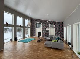 Lake View Villa, Hotel in Falun