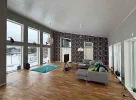 Lake View Villa