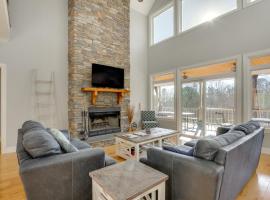 5-Acre Hideaway on Pickwick Lake Great for Groups, hotel a Waterloo