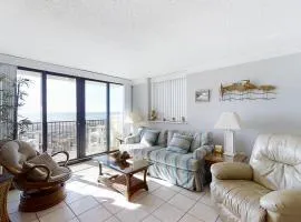 Oceanfront, 5th-Floor Condo with Ocean View, WiFi & Shared Pools/Hot Tub/Gym