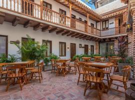 Old Hotel, Hotel in El Quisco