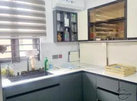 Divinus Domos Dzorwulu