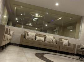 هوتيل أضواء البدر albadradawa, Hotel in Al Khansāk