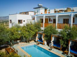 Single fin taghazout surf & stay، فندق في تغازوت