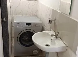 Starlight 3bhk 3bathroom1 km from Mumbai naka bus stop