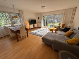 Sonniges Garten-Apartment in ruhiger Parklage, Hotel in Bad Segeberg