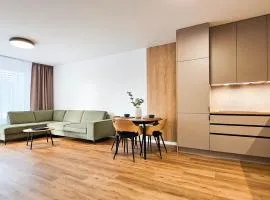 Klimatizovaný Apartmán v parku so záhradou a garážovým parkovaním