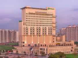 Holiday Inn Gurugram Sector 90 by IHG, hotel v destinaci Gurgáon
