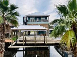 Waterfront Holiday and Mardi Gras escape