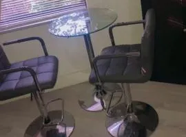 Fully furnished can rent